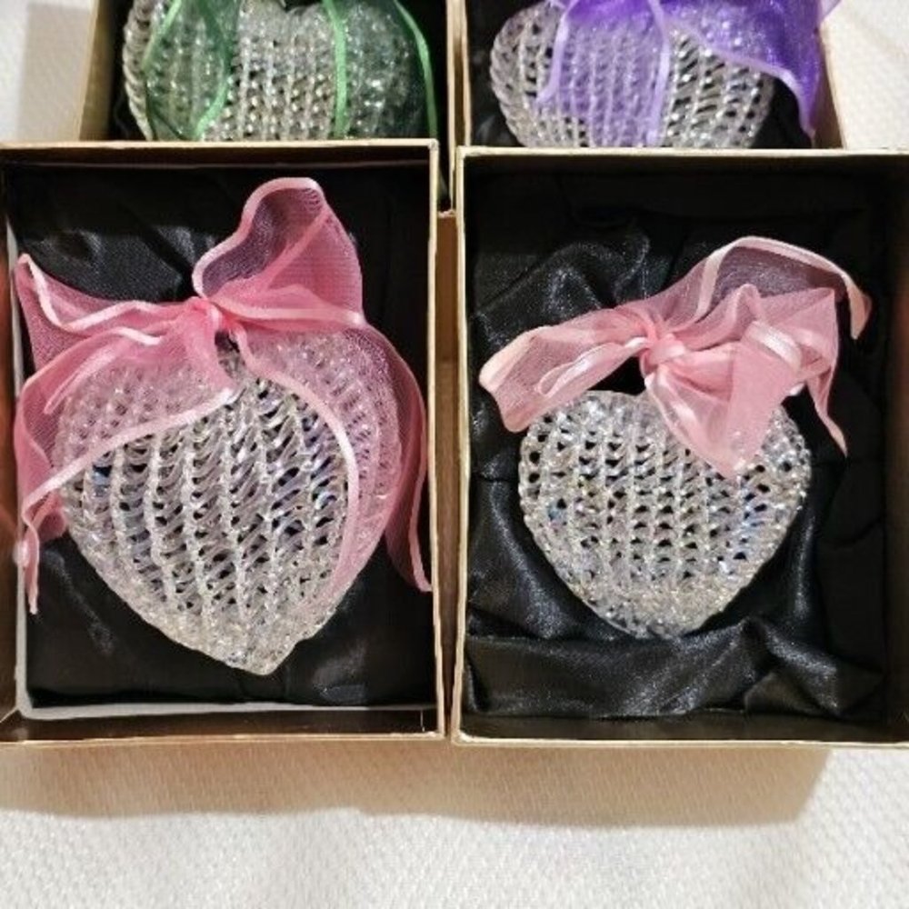 Set of 4 Handblown Spun Glass Heart Ornament w Ribbon Bows 3" Holiday elegance - Picture 2 of 5